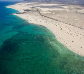 8 Day Intermediate Kitesurfing Camp at Surfers Retreat, Fuerteventura, Spain - Photo 3