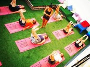 6-Daagse Fantastische Surf en Yoga Retreat Voor Alle Niveaus in Ericeira 