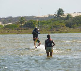 7 jours en stage de kitesurf pour débutants dans le magnifique village de Praia do Cumbuco, Ceará, Brésil - Photo 5