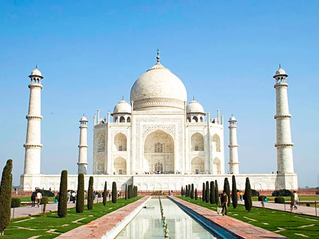 10 Day Colors of Rajasthan Guided Motorcycle Tour in India photo 5