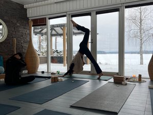 7 jours de voyage culturel et félicité hivernale en stage de yoga à Mikkeli, Finlande