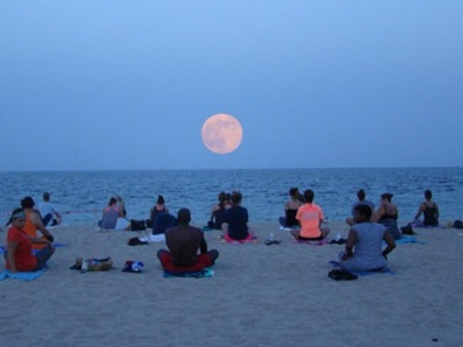 4 Days Florida Beach Yoga Retreat in USA - BookYogaRetreats.com