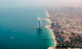 Dubai Retreats und Reisen
