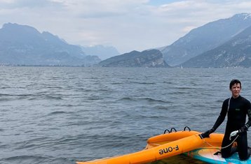4 Tage Ganzjähriges Wingfoil Camp in Malcesine, Gardasee, Italien