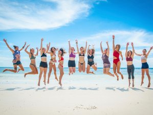 21-Daagse 200-urige Multistijl Yoga Docentenopleiding aan het Strand met Sauna op Koh Phangan 