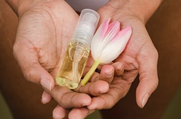 8 Tage 65-Stunden Yin Yoga und Aromatherapie Yogalehrer Ausbildung - AromaYin in Mandrem, Goa, Indien