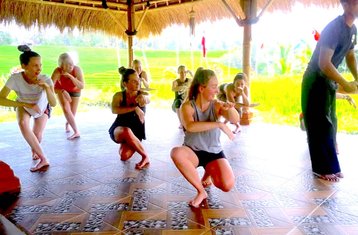 7 Tage Heilendes Watukaru Yoga, Authentische Hindu-Kultur und Himmlisches Spa-Retreat in Tabanan, Indonesien