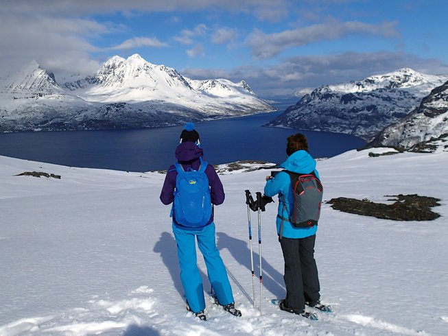 Day Arctic Ski Touring Holiday in Uløya, Norway for Private