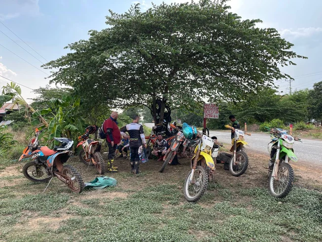 3 Day Banteay Chhmar Off-Road Guided Motorcycle Tour in Cambodia photo 6