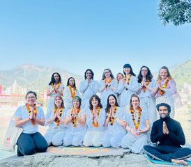 428-Daagse 200-urige Holistische Yoga Docentenopleiding in Rishikesh, India: Kundalini, Ayurveda, Sound Healing, Yin - Photo 1