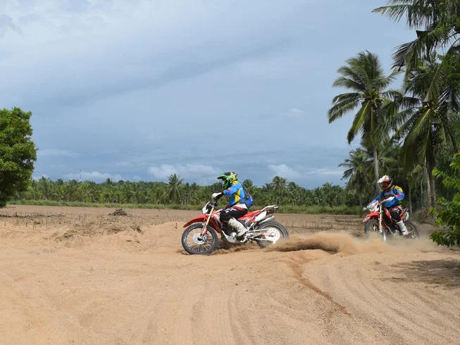 8 Day Enduro Motorcycle Tour Through Thailand photo 5