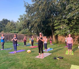 13 días de retiro de yoga, mindfulness y baño de sonido en Worcestershire, Reino Unido - Photo 1
