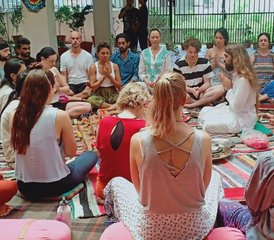 227 Tage 200-Stunden Authentische Yogalehrer Ausbildung in Rishikesh, Indien - Photo 1