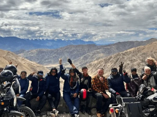 8 Day Leh to Leh with Umling La Guided Motorcycle Tour in India photo 2