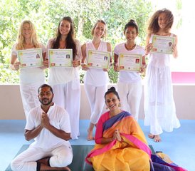 24 jours-200h en formation de professeur d'Ashtanga Vinyasa et d'Iyengar yoga à Goa, Inde - Photo 2