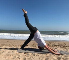 5 Day Heartfelt Yoga Retreat in Cullera, Spain with Meditation, Constellations, and Philosophy - Photo 2
