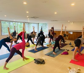 322 jours-200h en formation de professeur de yoga hatha et ashtanga vinyasa dans l’Himalaya, Népal - Photo 1