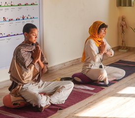 58 jours en stage de formation de professeur de yoga multi-style 500h et de formation de professeur de yin yang yoga 85h à Rishikesh, Inde - Photo 2