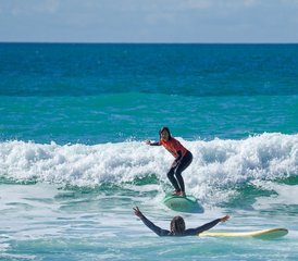 48 Tage All-inklusive Familien Surf Camp für Alle Niveaus in Taghazout, Agadir-Ida Ou Tanane, Marokko - Photo 1