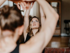 5 Day 40-Hour Hormonal Yoga Teacher Training in Girona