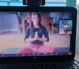 Zelfstudie of Blended met Live Online Cursus 200-Uur TTC: Hatha, Ashtanga Vinyasa en Yin - Photo 3