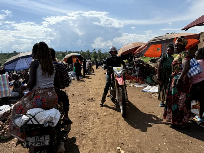4 Day Rwanda Akagera Express Guided Motorcycle Tour