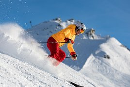Luxus Skifahren Retreats und Reisen