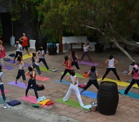 15 Tage Ihr Neues Ich Yoga Retreat mit Fußreflexzonenmassage und Massage auf Lanzarote, Spanien - Photo 1