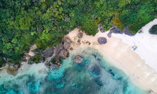 Okinawa Retreats und Reisen