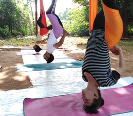 10 Tage 100-Stunden Aerial Yogalehrer Ausbildung in Tamil Nadu, Indien - Photo 3