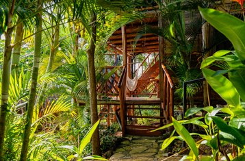 8 Tage Entdeckung von Balance im Paradise Eden: Surf und Yoga Retreat in San Juan del Sur, Nicaragua
