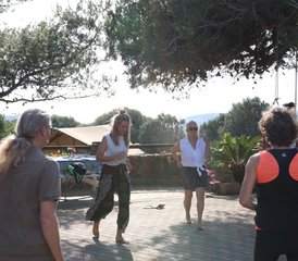7 Tage B-Life Spätsommer Retreat – Ernten, Integrieren und Verkörpern in Sardinien, Italien - Photo 3