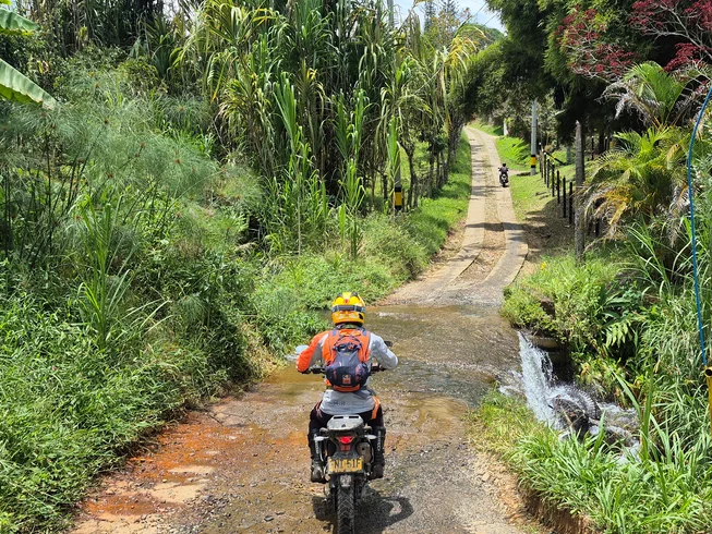 10 Day Discover Colombia Highlights on a Guided Motorbike Tour photo 4