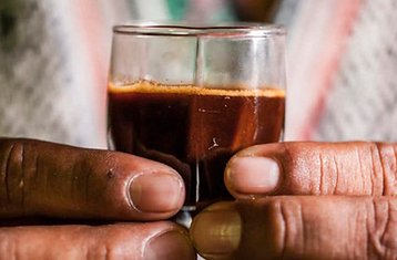 5 jours en stage de pleine conscience avec ayahuasca, wachuma, art et yoga près de Barcelone, Espagne