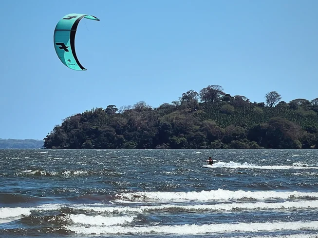 5 Day Barefoot Luxury Kitesurfing Camp On Volcanic Island Of Ometepe Nicaragua