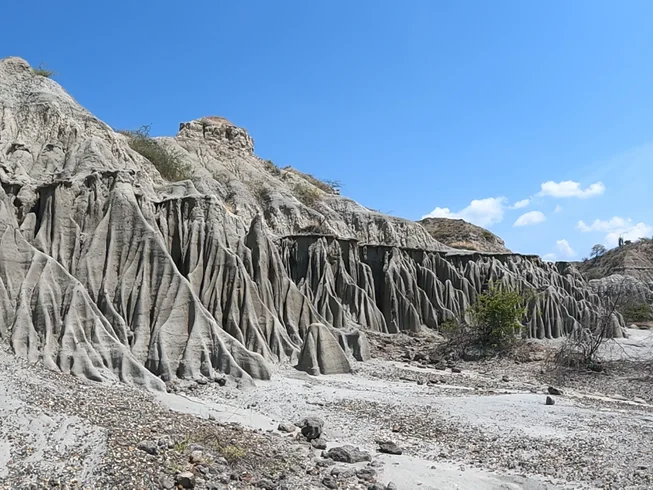 4 Day Tatacoa Desert Guided Motorcycle Tour in Colombia photo 5