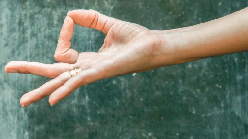 6 Tage Inner Peace: Persönlichkeitsentwicklung trifft auf Yoga in Lenk, Schweiz