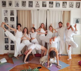 535-Daagse 300-Uurs Multi-Stijl Ashtanga, Vinyasa, Hatha Yoga Docentenopleiding in Ioannina, Griekenland - Photo 1