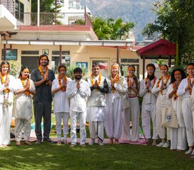 28 jours-300h en formation de professeur de yoga transformatrice à Rishikesh, Inde - Photo 5
