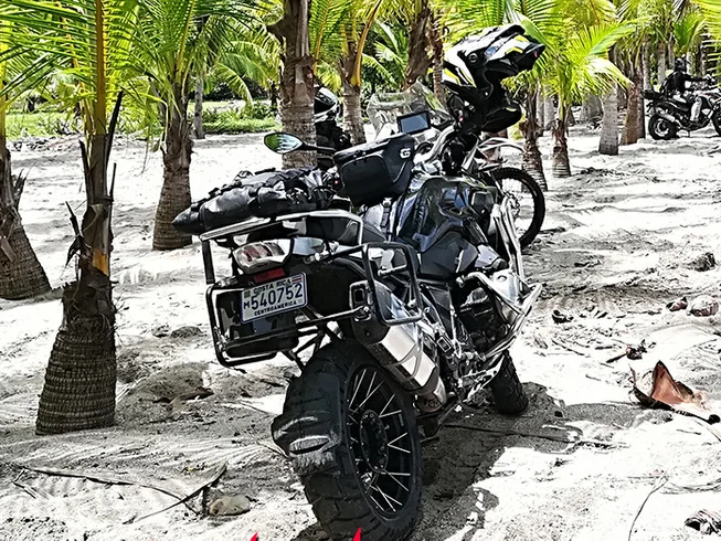 6 Day Northern Ultimate Guided Motorcycle Adventure in Costa Rica photo 9
