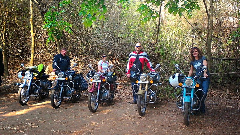 15 Day Wildlife, Mountains, and Beaches Guided Motorcycle Tour in Kerala and South India