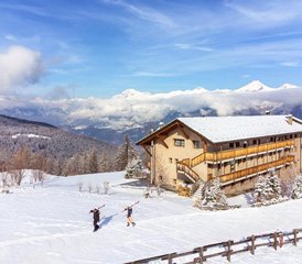 95 Day Women Only Festive Ski, Snowshoeing and Yoga Retreat in the Italian Alps, Aosta Valley - Photo 1