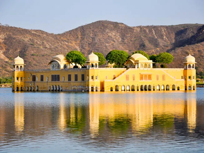 10 Day Colors of Rajasthan Guided Motorcycle Tour in India photo 7