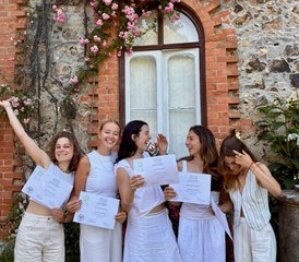 818 días de curso de profesorado de yoga Hatha y Vinyasa de 200 horas en Monchique, Portugal - Photo 1
