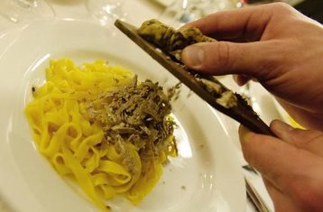 5 Tage Schnorcheln im Mittelmeer und Koch Urlaub in Sanremo, Italien