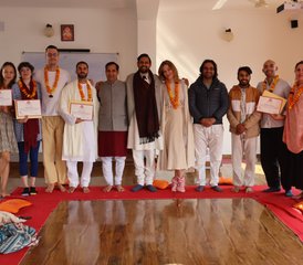 28 jours-300h en formation de professeur de yoga hatha, ashtanga-vinyasa à Rishikesh, Inde - Photo 3