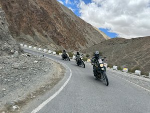 10 Day High-Altitude Guided Motorcycle Tour from Srinagar to Leh in India