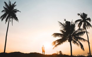 Canggu Beach Retiros y Viajes