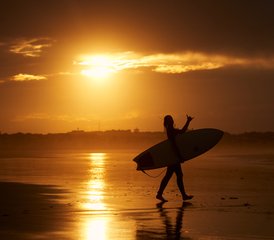 8 Tage Surf Camp und Yoga Urlaub in Peniche, Baleal, Portugal - Photo 2
